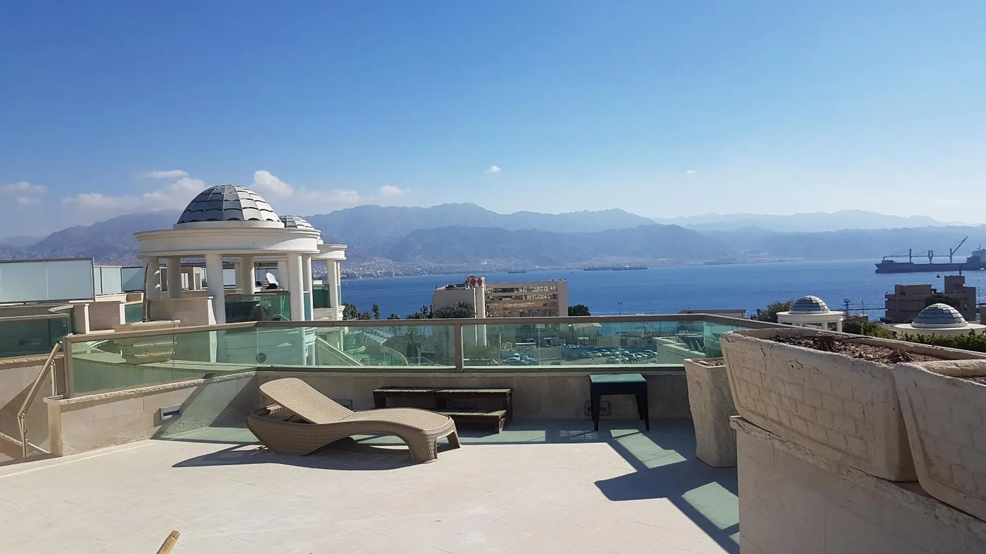 Palmore Top Luxury Penthause With Juccuzi First Line Of The Seaside Apartment Eilat