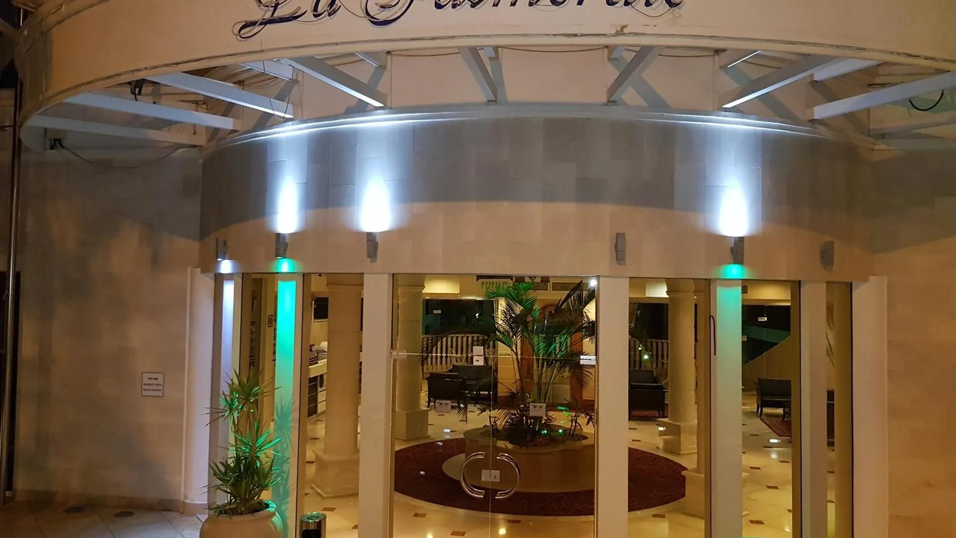 Palmore Top Luxury Penthause With Juccuzi First Line Of The Seaside Apartment Eilat